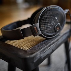 Sennheiser HD 660S2 Wired Headphones - Premium Quality Black Design for Audiophiles